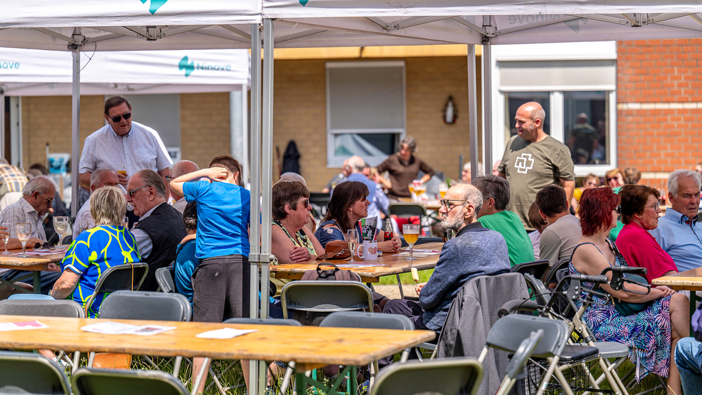 Zomerdrink Winnik omarmt-17