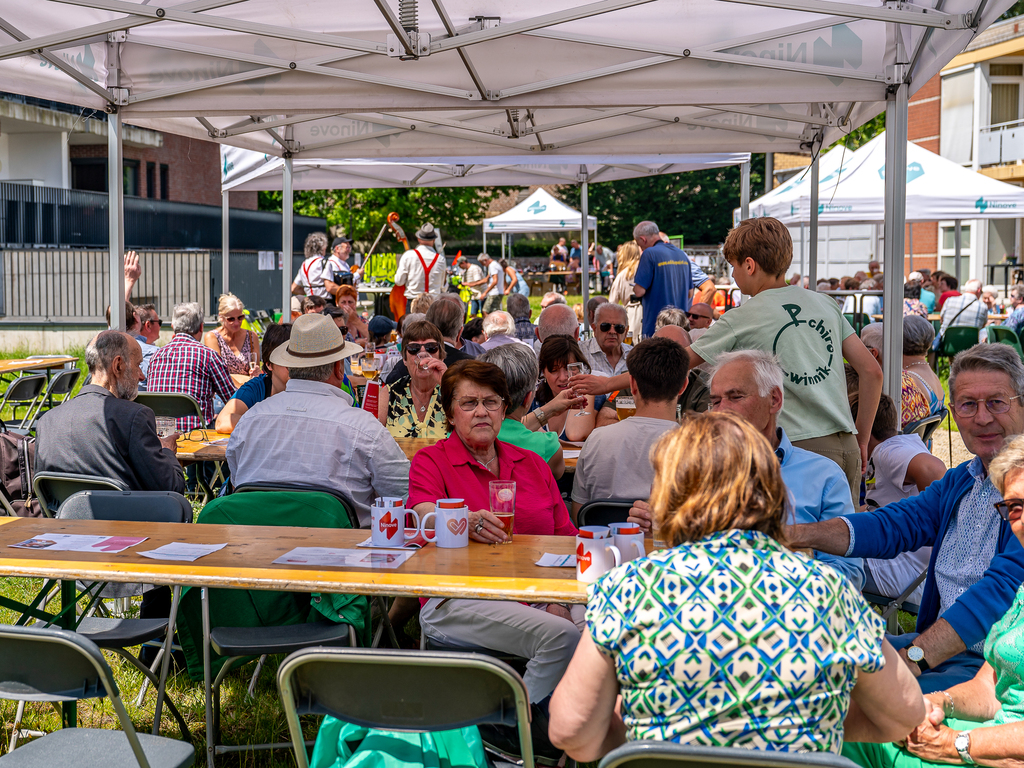 Zomerdrink Winnik omarmt-7