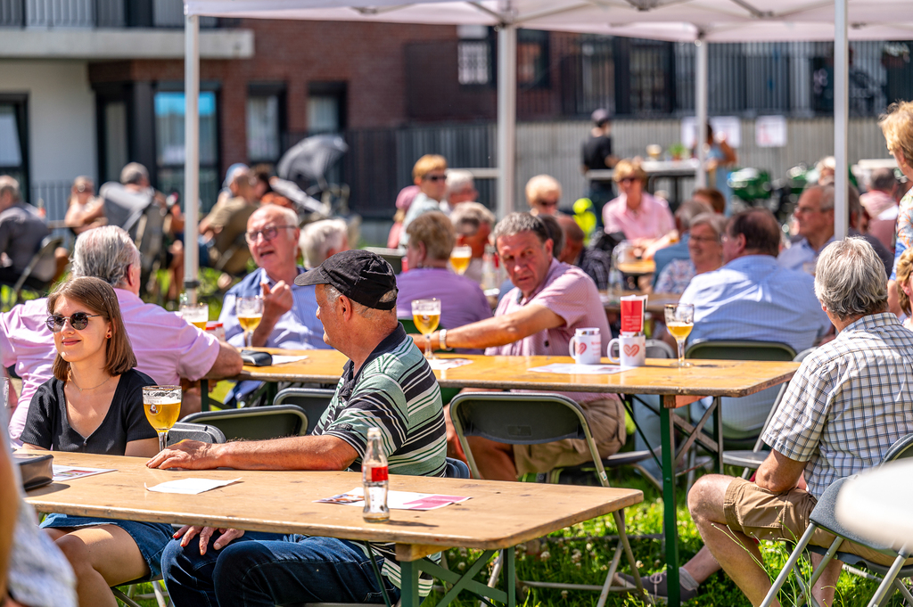 Zomerdrink Winnik omarmt-39